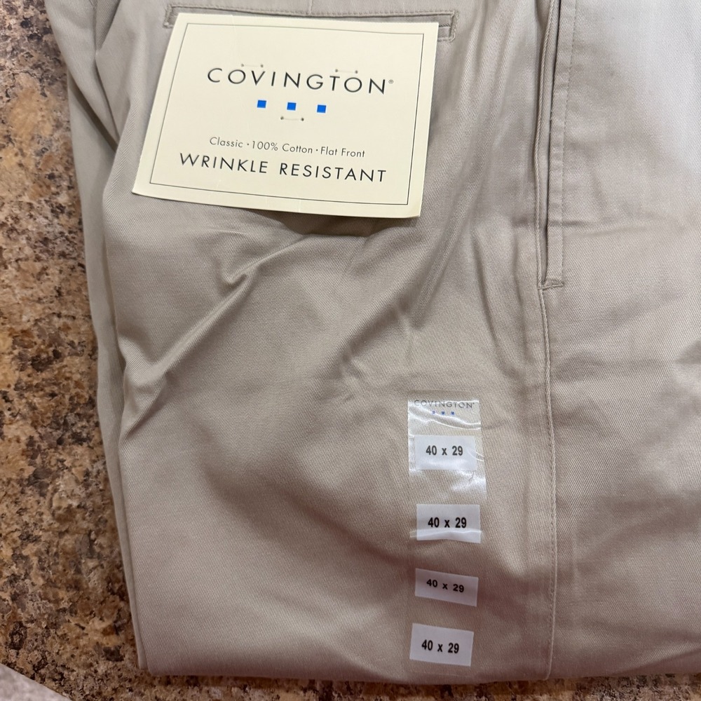 NWT Covington Mens 40x29 Flat Front Beige Tan Classic Wrinkle Resistant Cotton